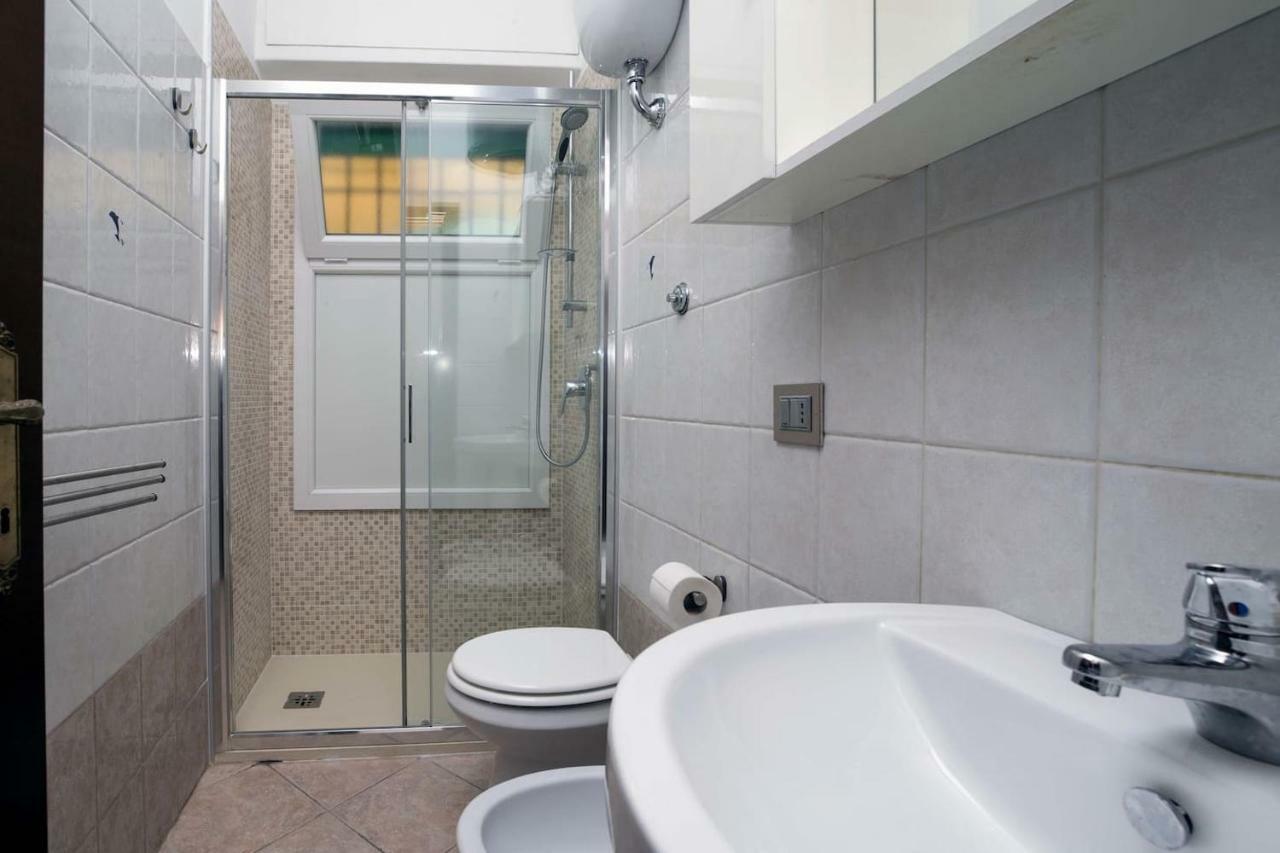 Ferienwohnung Il Cortiletto Di Via Tuscolana Rom Exterior foto