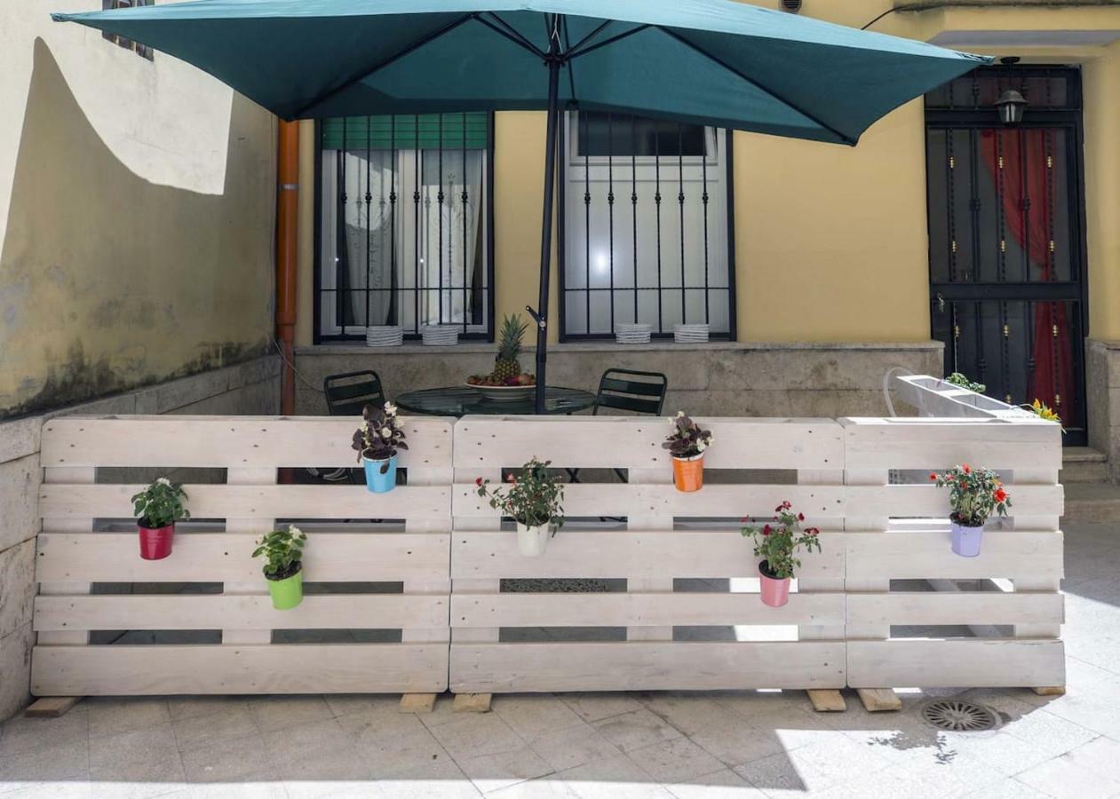 Ferienwohnung Il Cortiletto Di Via Tuscolana Rom Exterior foto